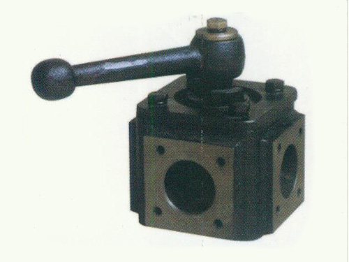 四通閥旋轉接頭